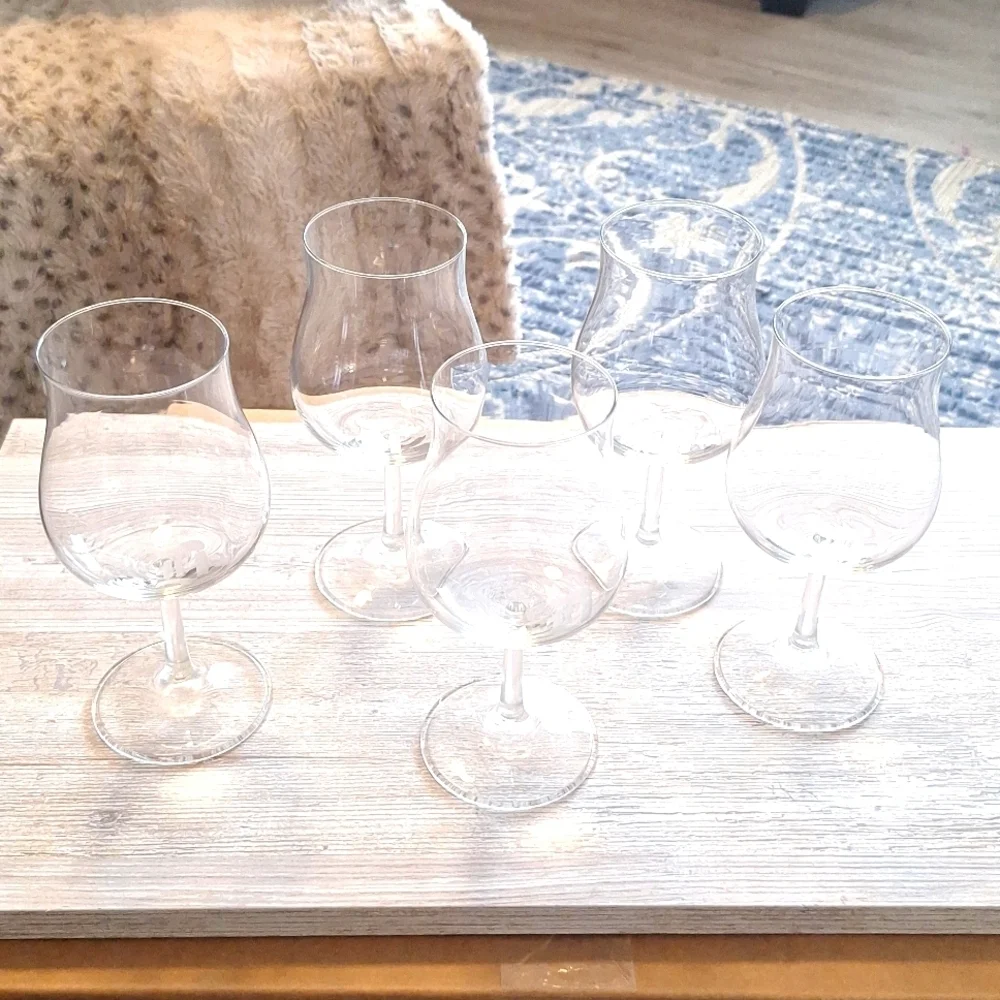 Port Crystal Monagram D Etched Glasses